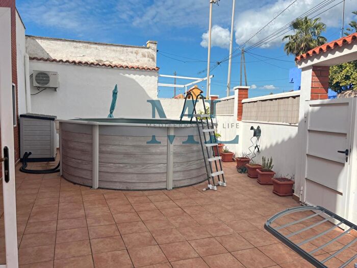 Casas en venta y pisos alquiler - 3