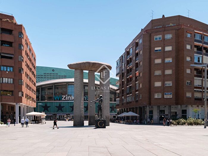 Casas en venta y pisos alquiler - 2