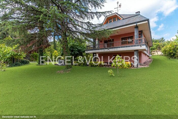 Casa en venta en Llinars del Vallès, Barcelona de 6 habitaciones