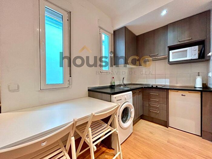 Casas en venta y pisos alquiler - 3