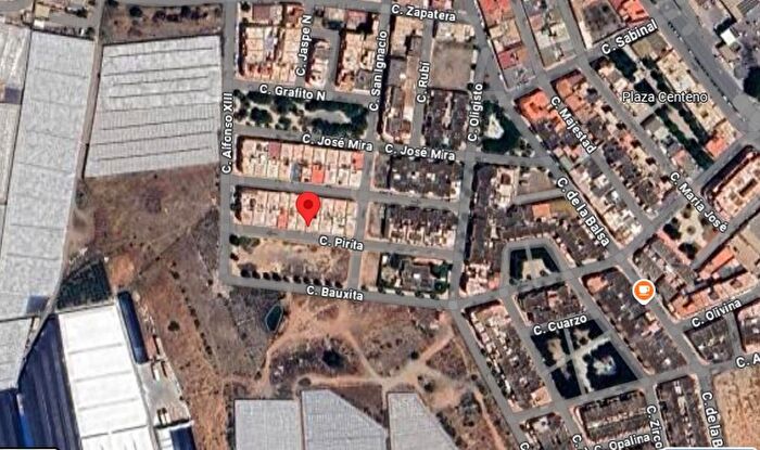 Casas en venta y pisos alquiler - 2