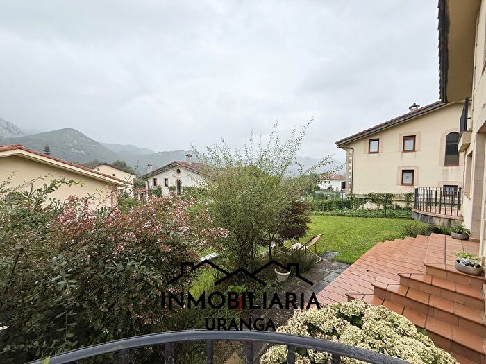 Casas en venta y pisos alquiler - 3