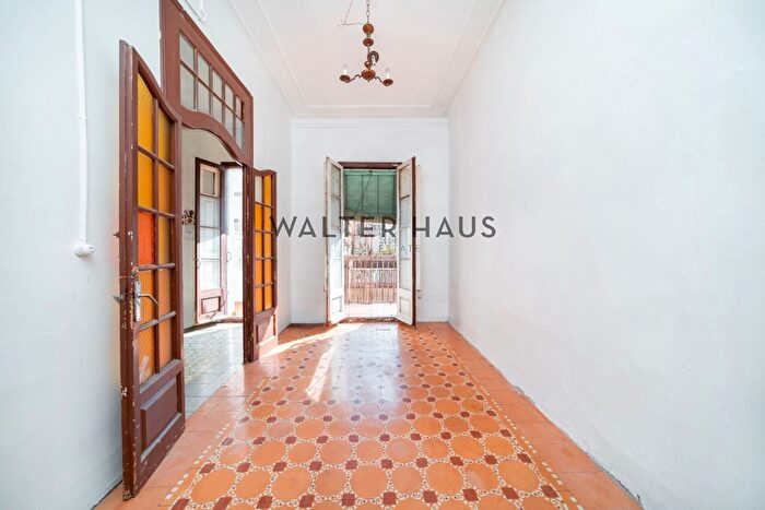 Casas en venta y pisos alquiler - 1