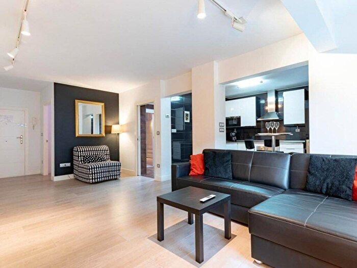 Piso en alquiler en Andalucía, Granada de 1 habitacion