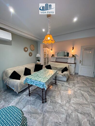 Casas en venta y pisos alquiler - 2