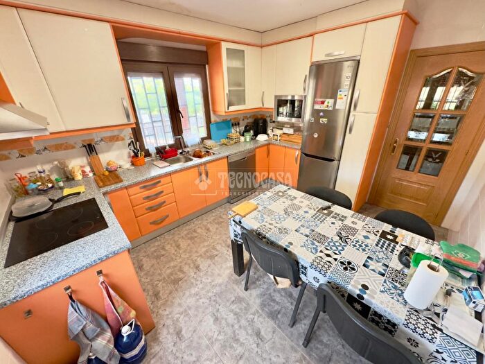 Casas en venta y pisos alquiler - 2