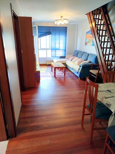 Casas en venta y pisos alquiler - 1