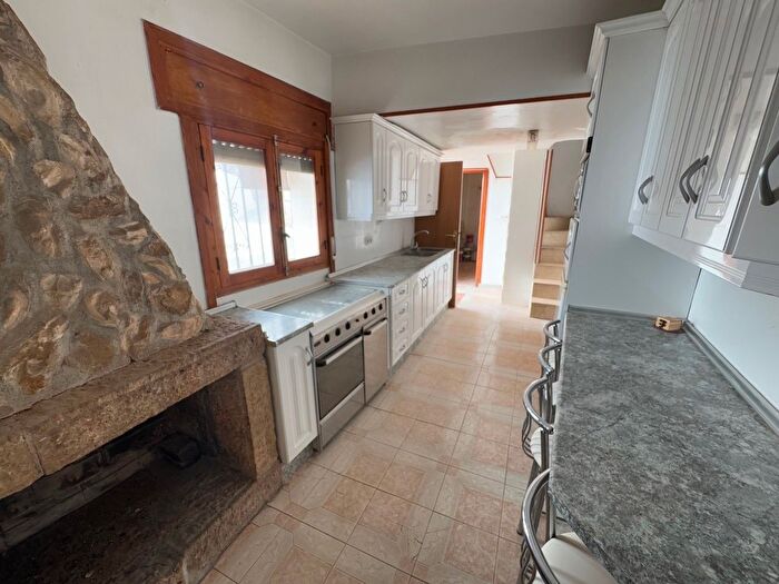 Casas en venta y pisos alquiler - 2