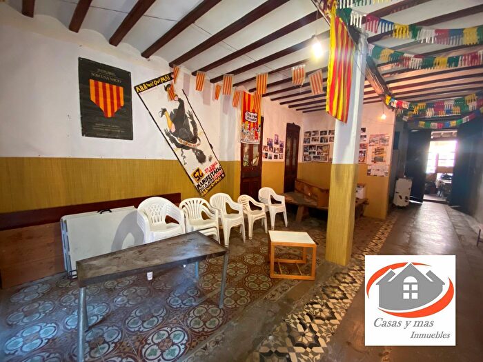Casas en venta y pisos alquiler - 1