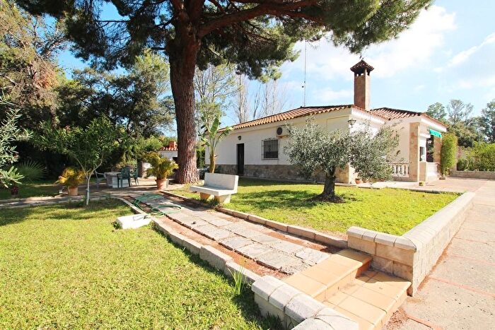 Casa en venta en El Retiro Parque Atlántico Ronda este, Parque Atlántico Ronda este de 3 habitaciones