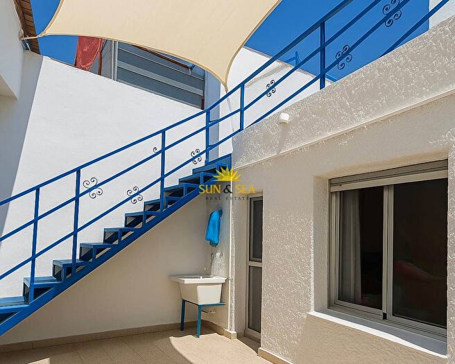 Casas en venta y pisos alquiler - 1