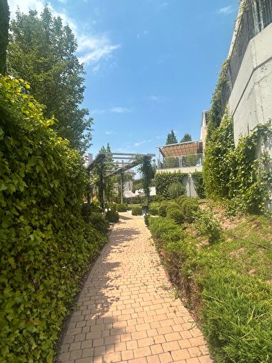 Piso en alquiler en Moncloa Aravaca, Aravaca de 4 habitaciones