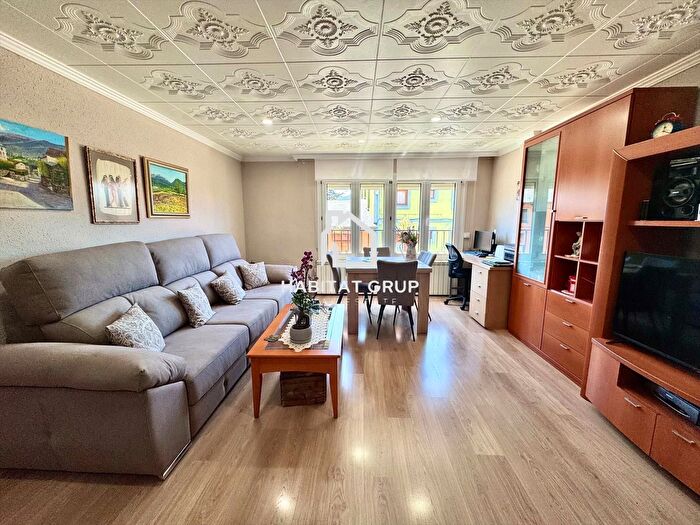 Casas en venta y pisos alquiler - 1