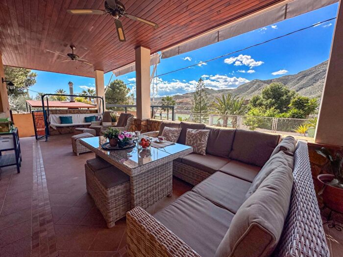 Piso en venta en Cuevas del Almanzora pueblo, Cuevas del Almanzora de 4 habitaciones