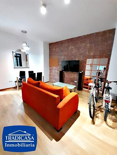 Casas en venta y pisos alquiler - 3