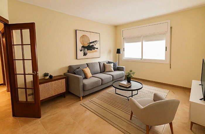 Piso en venta en Centre, Castelldefels de 3 habitaciones