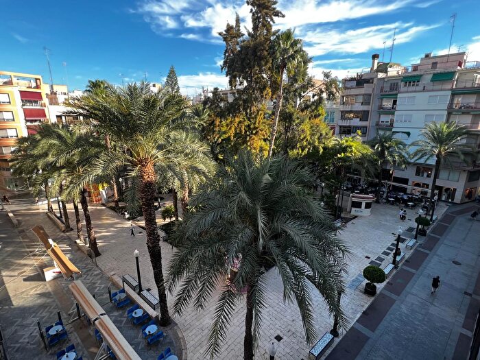 Casas en venta y pisos alquiler - 1