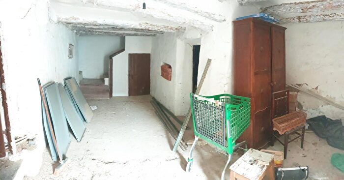 Casa en venta en Marivella Huérmeda Embid de la Ribera, Calatayud de 3 habitaciones
