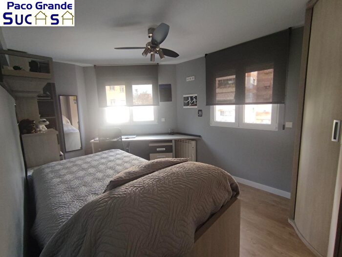 Casas en venta y pisos alquiler - 3