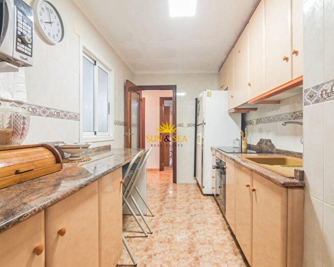 Casas en venta y pisos alquiler - 2