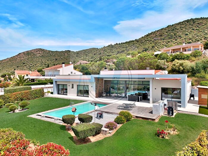Casa en venta en Pau, Girona de 3 habitaciones