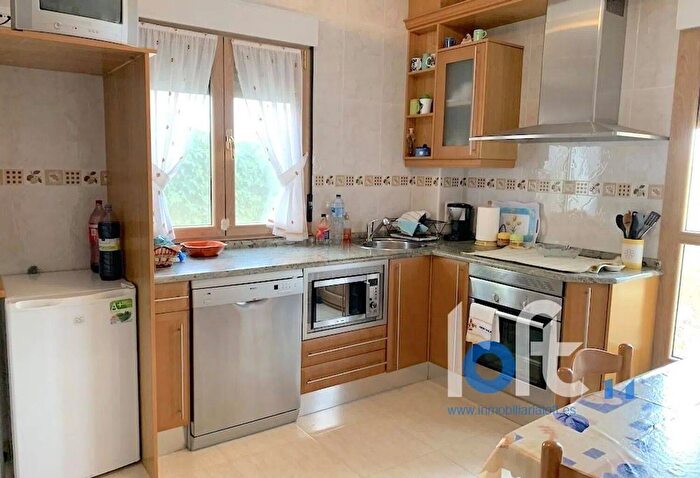 Casas en venta y pisos alquiler - 2
