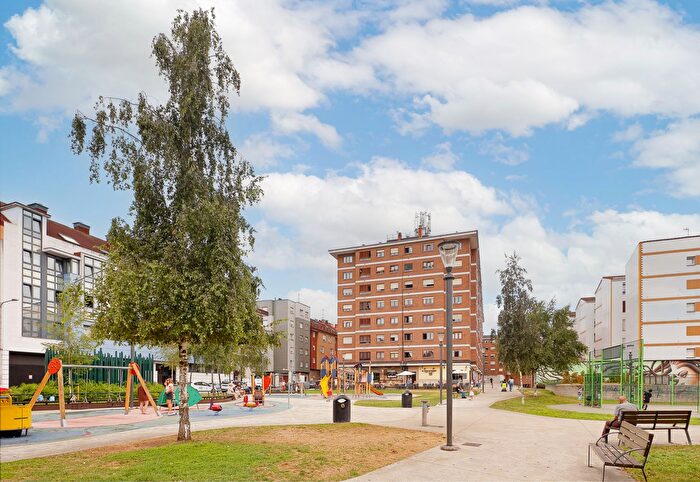 Piso en venta en Llano, Gijón de 3 habitaciones