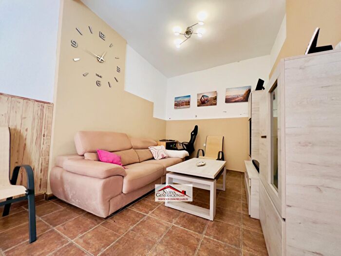 Casas en venta y pisos alquiler - 2