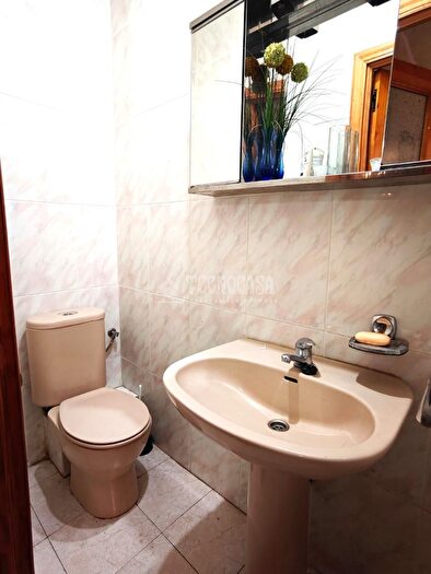 Casas en venta y pisos alquiler - 2