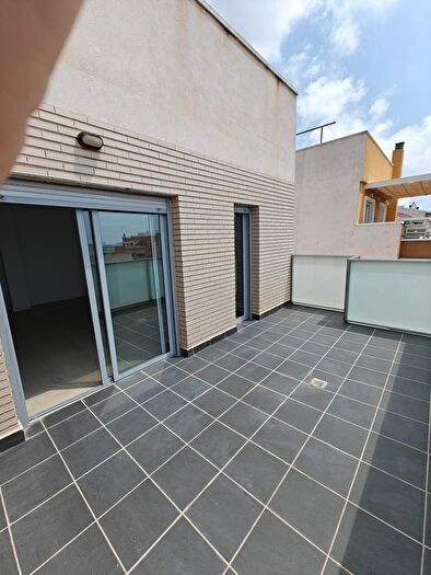 Piso en venta en Centro, Puerto Deportivo de 3 habitaciones