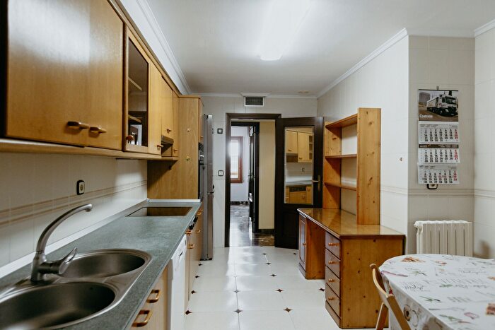 Casas en venta y pisos alquiler - 2