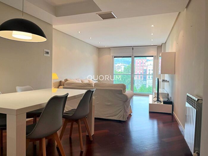 Casas en venta y pisos alquiler - 2