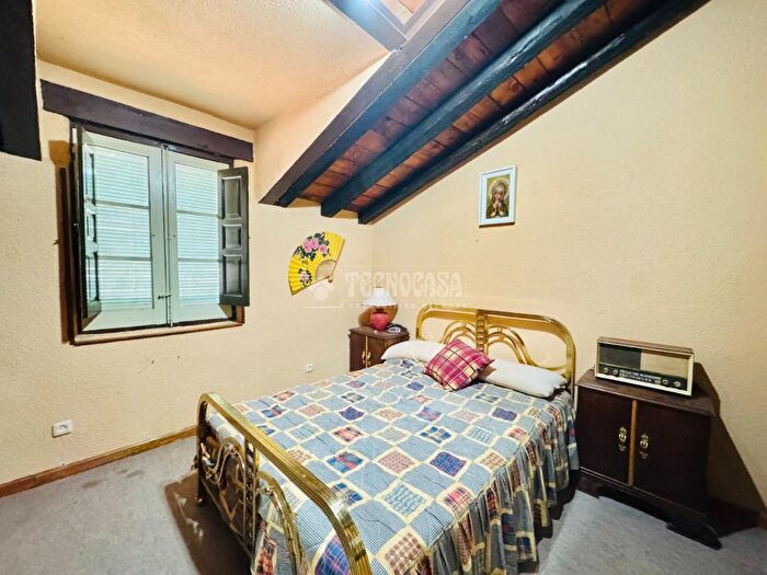 Casas en venta y pisos alquiler - 2
