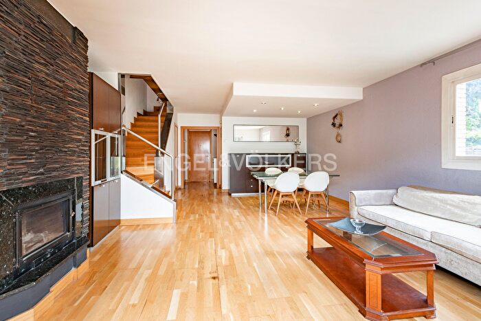 Casas en venta y pisos alquiler - 2