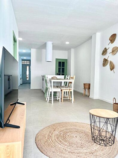 Casas en venta y pisos alquiler - 2