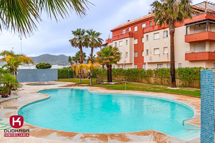 Piso en venta en Calahonda Carchuna, Motril de 2 habitaciones