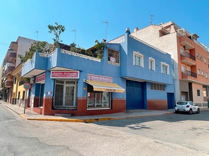 Casa en venta en Formentera del Segura, Alicante de 3 habitaciones