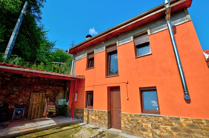 Casas en venta y pisos alquiler - 2