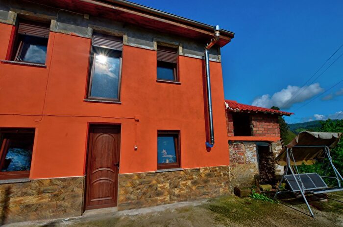 Casas en venta y pisos alquiler - 1