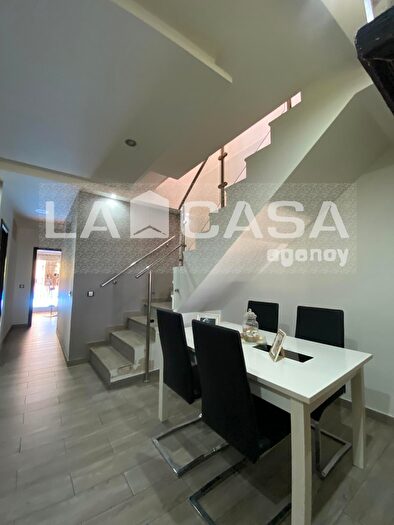 Casas en venta y pisos alquiler - 2