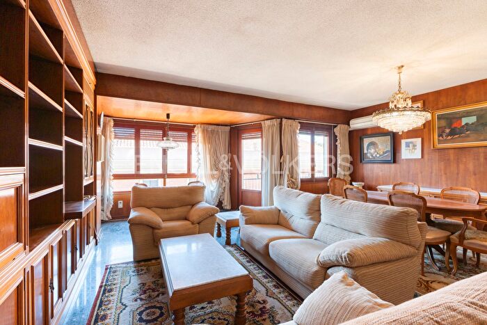 Piso en venta en Este, Rafalafena de 4 habitaciones