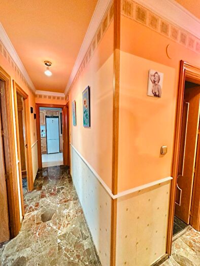Casas en venta y pisos alquiler - 2