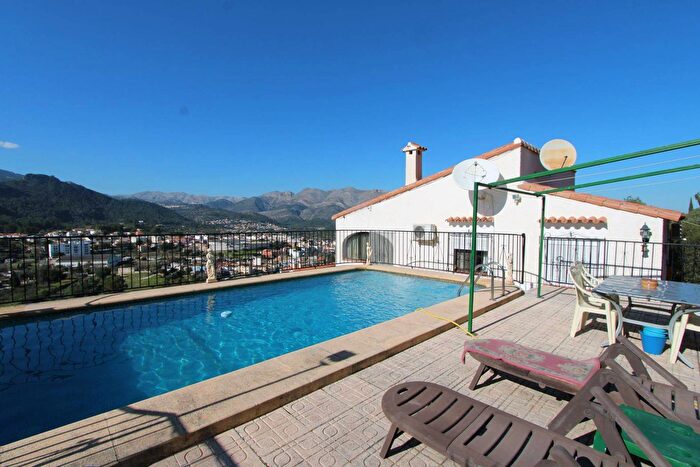 Casas en venta y pisos alquiler - 1