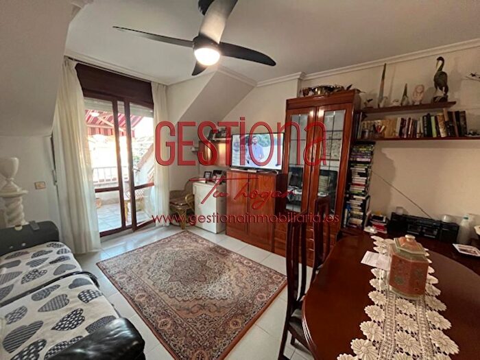Casas en venta y pisos alquiler - 2