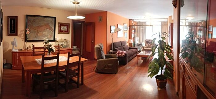 Piso en venta en Plaza de Toros, Valladolid Capital de 5 habitaciones