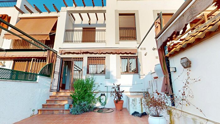 Casas en venta y pisos alquiler - 2