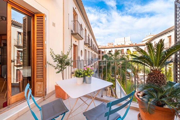 Casas en venta y pisos alquiler - 1