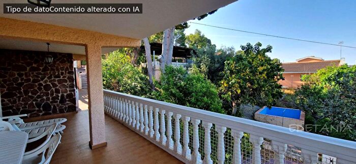 Casa en venta en Olocau, Valencia de 6 habitaciones