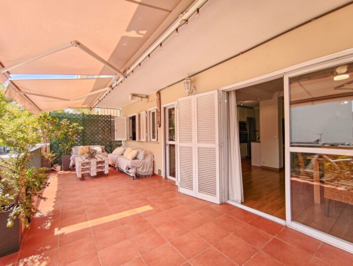 Piso en venta en Platja de Palma, Can Pastilla de 3 habitaciones