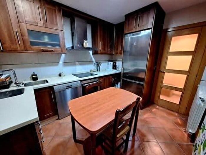 Casas en venta y pisos alquiler - 2